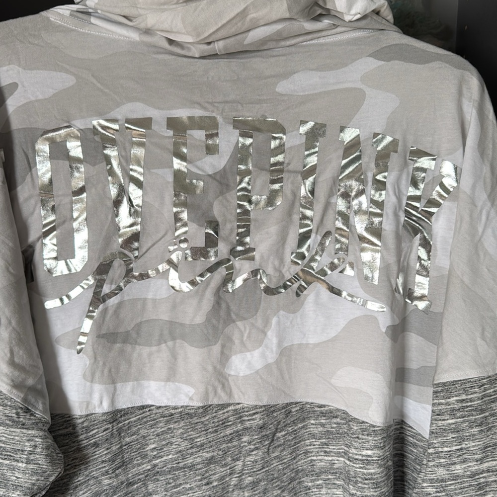 Gray and White Camouflage woman’s long sleeve shirt - Picture 5 of 5